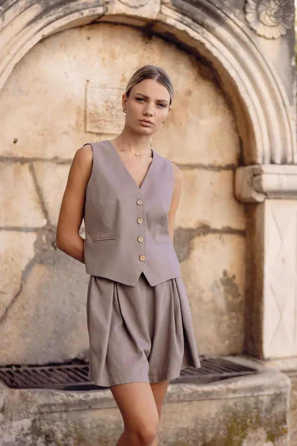 Awama Дамски ленени шорти с връзки