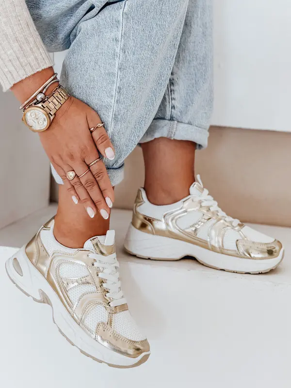 DStreet Дамски маратонки GLISSWALK