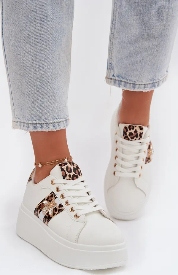 Boto Дамски маратонки на платформа с декорация