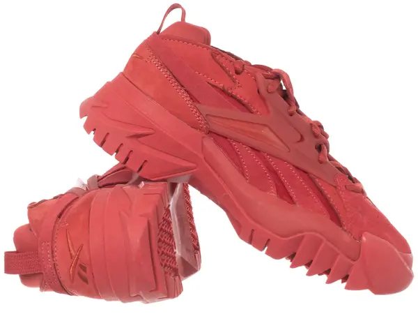 Reebok Дамски маратонки Reebok Club C Cardi V2