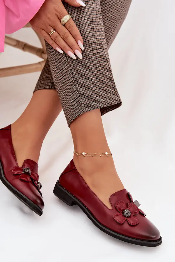 Boto Дамски мокасини Boto с флорална декорация