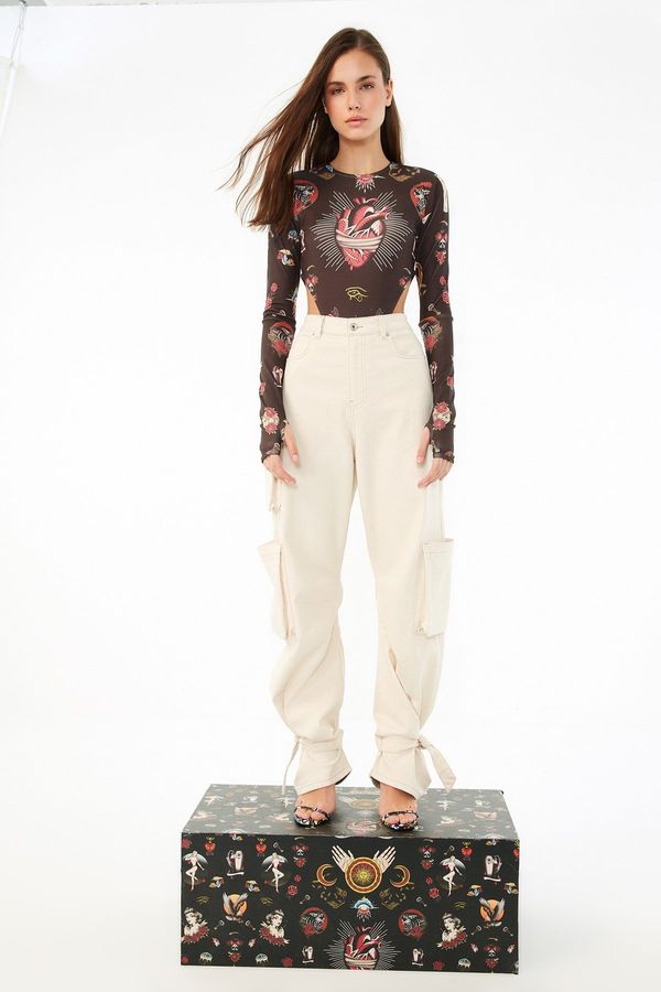 Trendyol Дамски панталон. Trendyol Cargo