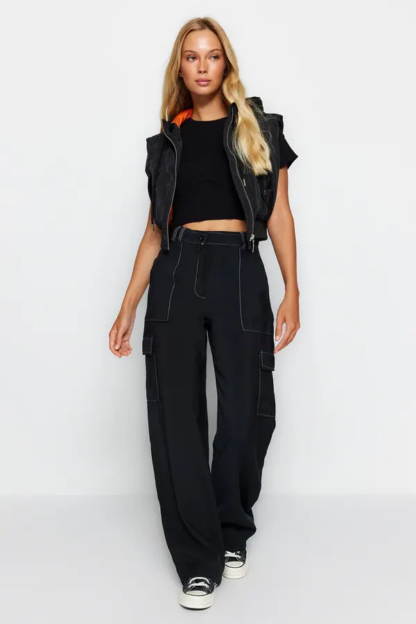 Trendyol Дамски панталон. Trendyol Contrast Stitch