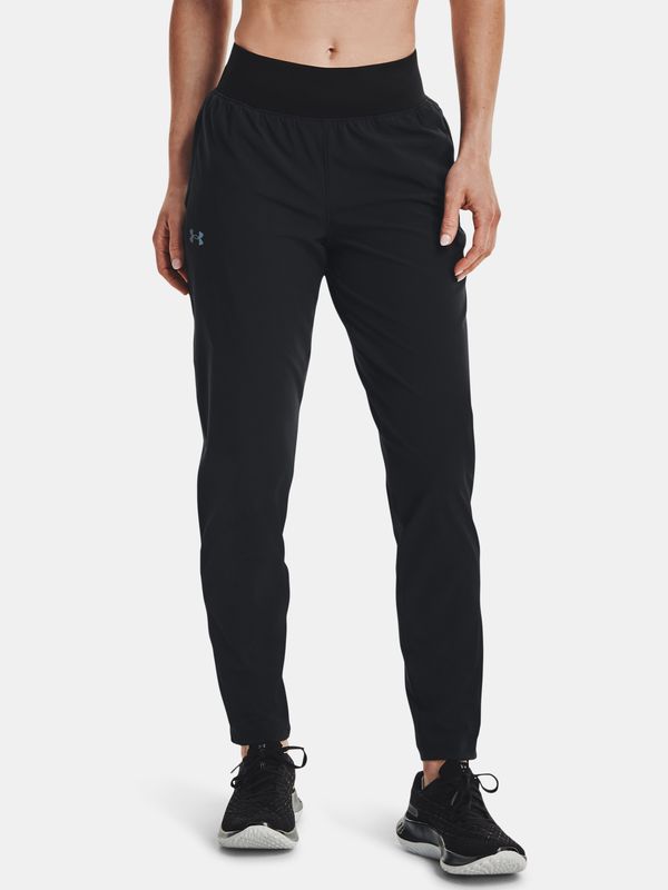 Under Armour Дамски панталон. Under Armour OutRun the STORM Pant