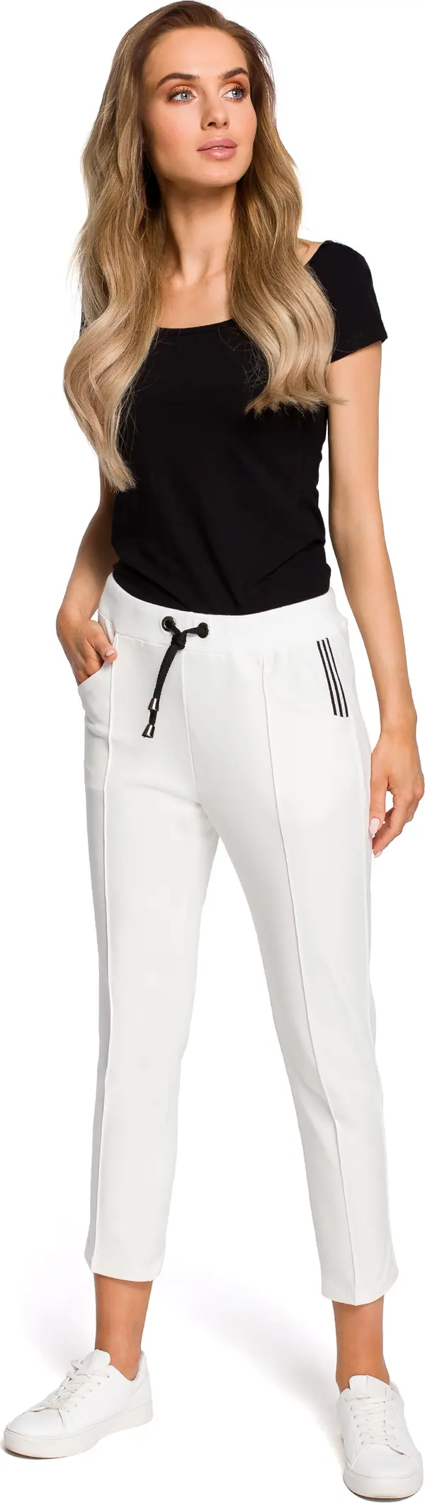 Made Of Emotion Дамски панталони Made Of Emotion M411