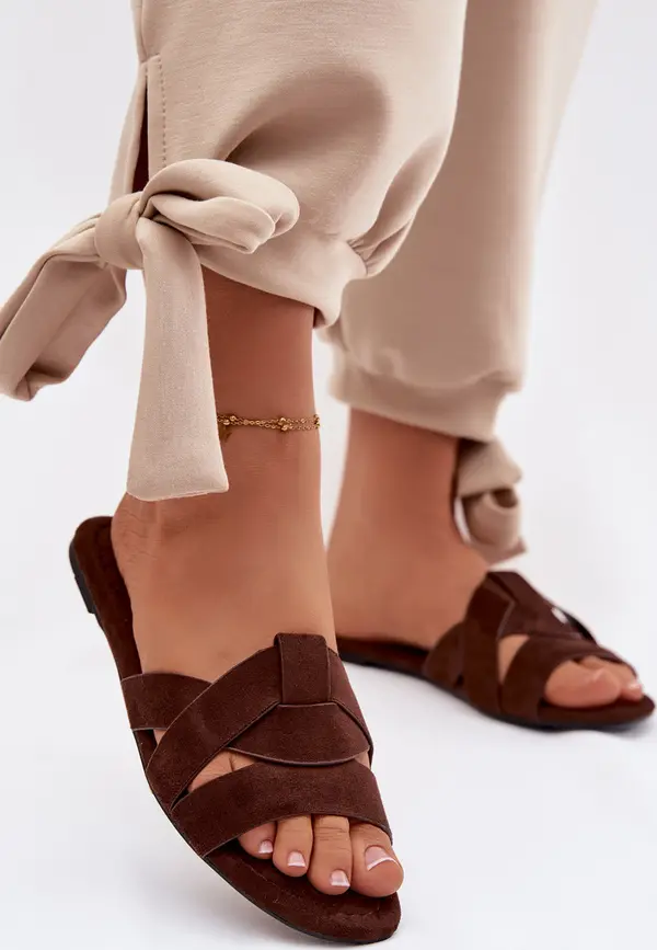 Boto Дамски плоски джапанки с презрамки в шоколадов цвят