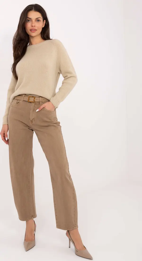 Factory Price Дамски прави дънки в тъмнобежово