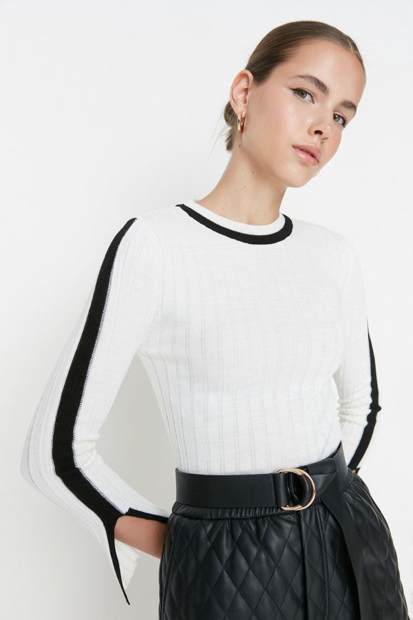 Trendyol Дамски пуловер Trendyol Slit detailed