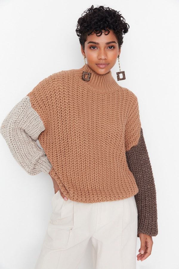 Trendyol Дамски пуловер. Trendyol Color Block