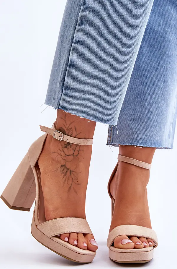 Boto Дамски сандали Kesi