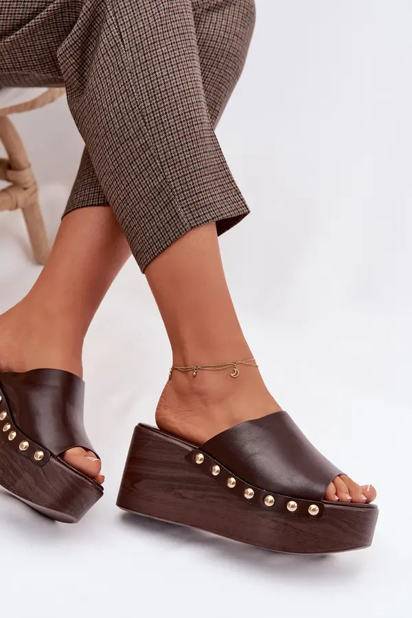 Boto Дамски сандали на платформа с кожен дизайн