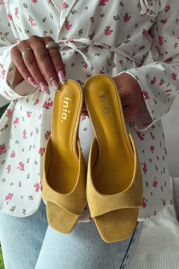 Boto Дамски сандали на ток Boto Revina в жълто