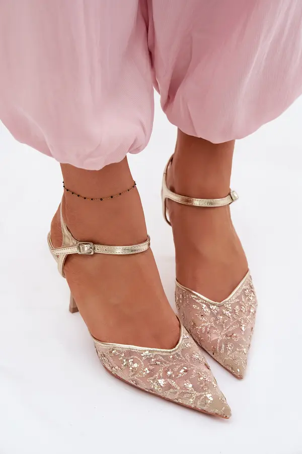 Boto Дамски сандали на ток Laria в златист цвят