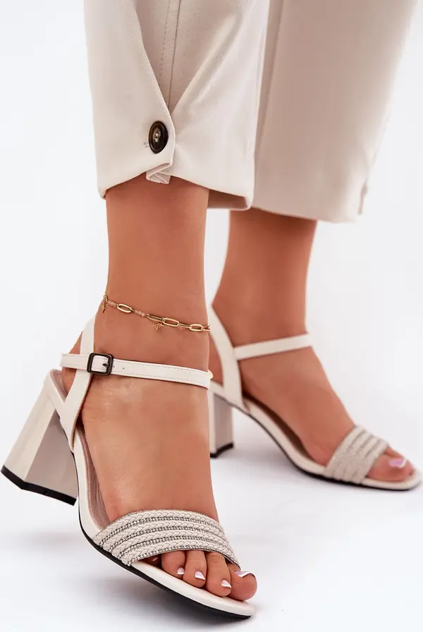 VINCEZA Дамски сандали на ток с цирконии и плетеница Бежови Vinceza 62228