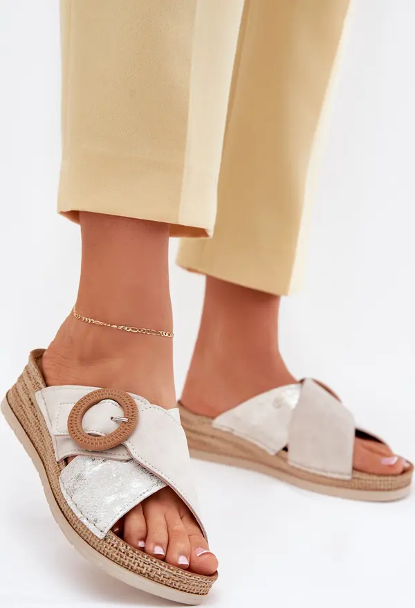 Inblu Дамски Сандали На Ток С Декоративна Щипка Светлокафяви Inblu