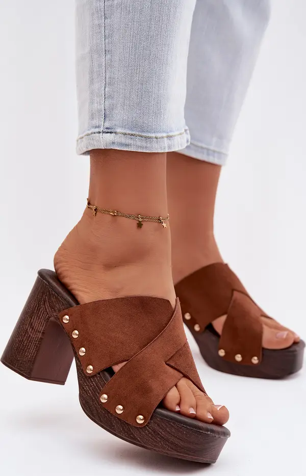 Boto Дамски сандали на висок ток с декоративни катарами