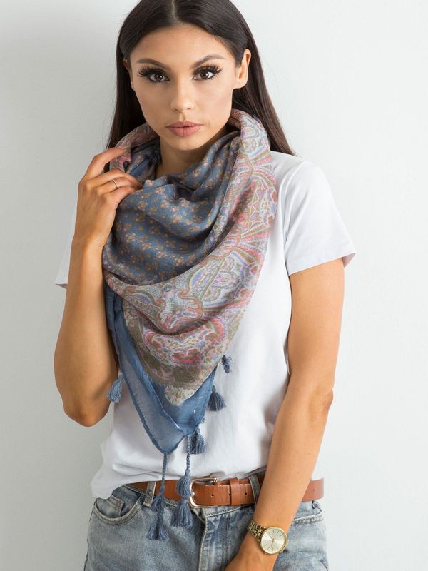 Factory Price Дамски шал. Fashionhunters Comfort