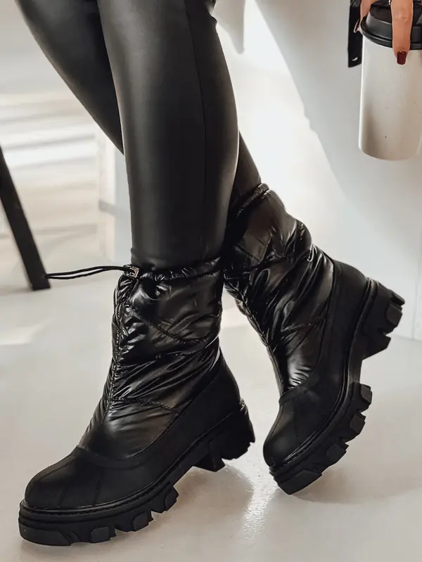 DStreet Дамски снежни ботуши SNOBOOT черни