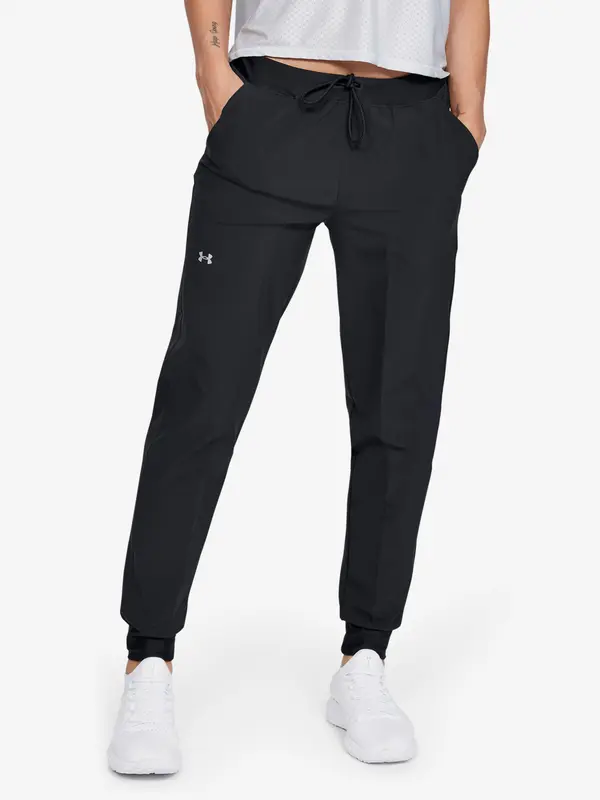 Under Armour Дамски спортни екипи Under Armour