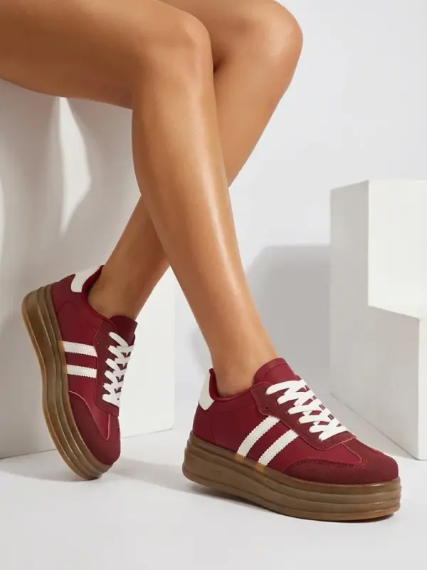Resti Дамски спортни маратонки Adielle WINE