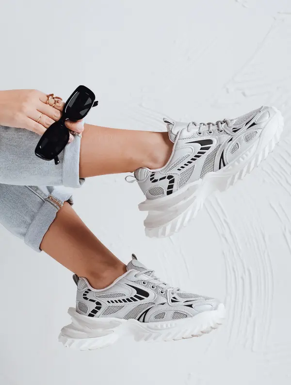 DStreet Дамски спортни маратонки BLAZERO