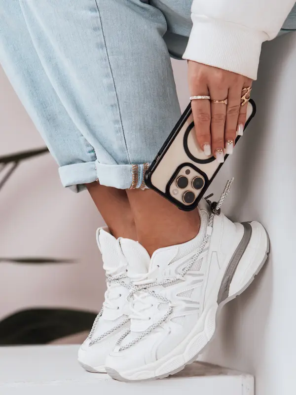 DStreet Дамски спортни маратонки LUXORUNS бели