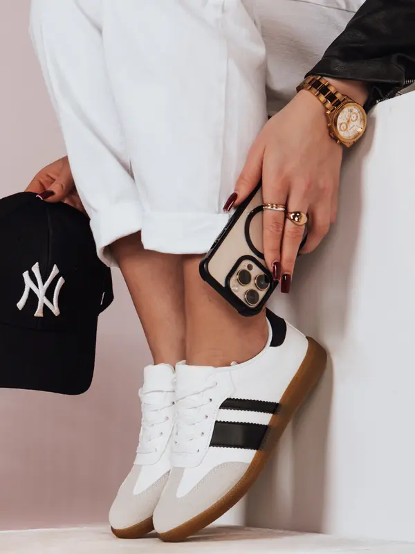 DStreet Дамски спортни маратонки NISTI бели