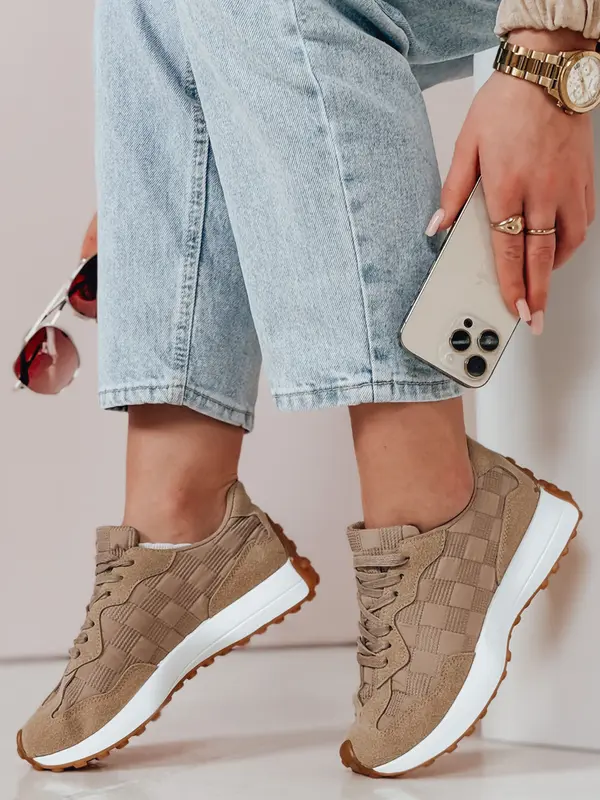 DStreet Дамски спортни маратонки RUNBAN каки