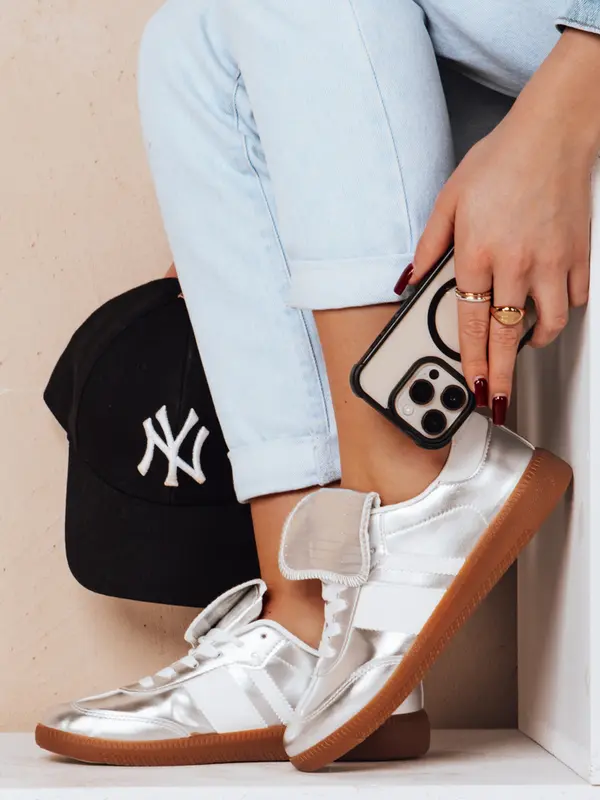 DStreet Дамски спортни маратонки SNIKARI сребърни