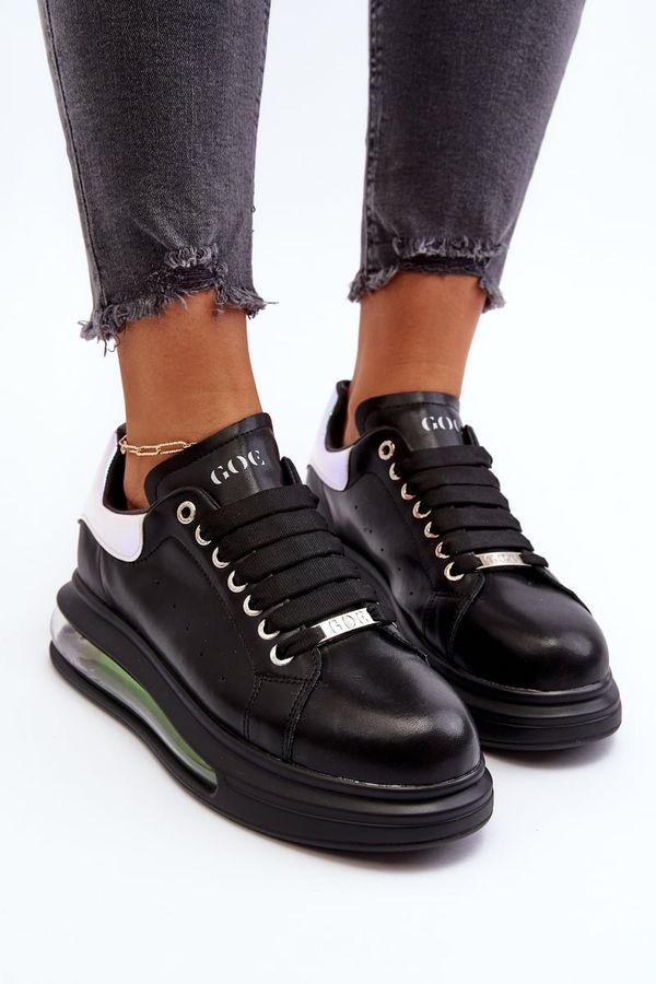 GOE Дамски спортни обувки GOE KK2N4073 Черни