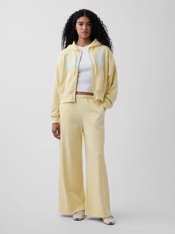 GAP Дамски спортни панталони GAP с широки крачоли