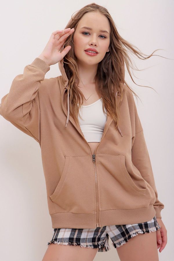 Trend Alaçatı Stili Дамски суичър Trend Alaçatı Stili Basic