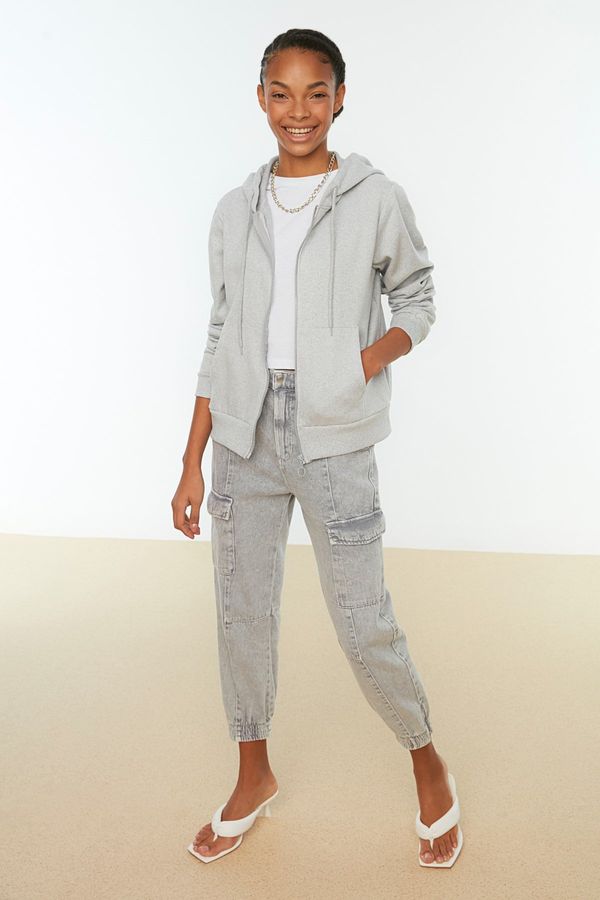 Trendyol Дамски суичър. Trendyol Zip-up