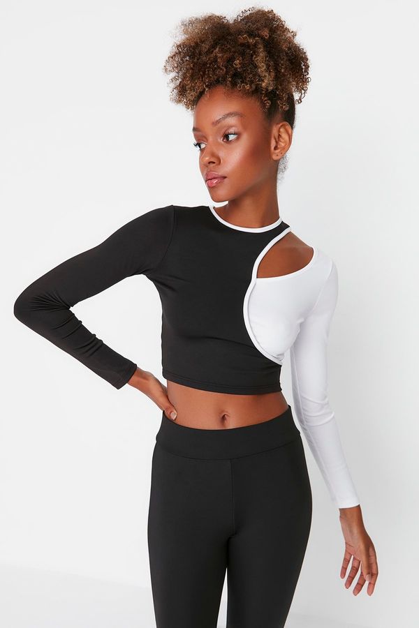 Trendyol Дамски топ Trendyol TWOAW23BZ00575/Black