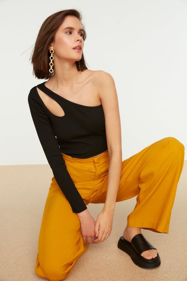 Trendyol Дамски топ. Trendyol Stone