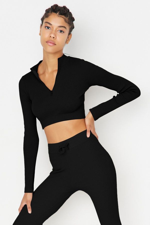 Trendyol Дамски топ. Trendyol TWOAW22BZ0274/Black