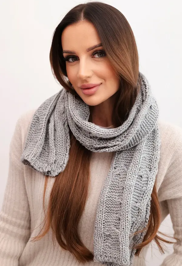 Kesi Дамски вълнен шал Kesi с плитка