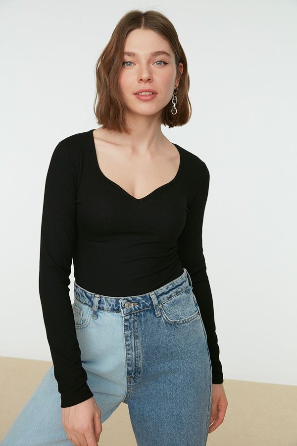 Trendyol Дамско боди. Trendyol TWOAW22BD0018/Black