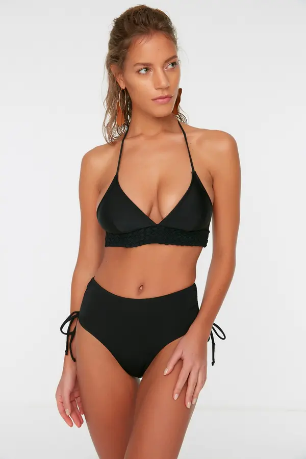 Trendyol Дамско долнище на бански Trendyol TBESS20BA0240/BLACK
