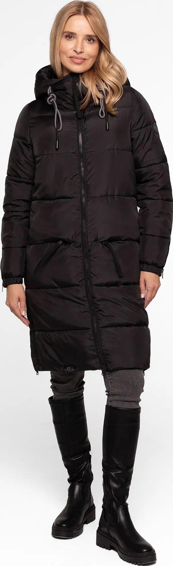 PERSO Дамско ватирано зимно яке с качулка