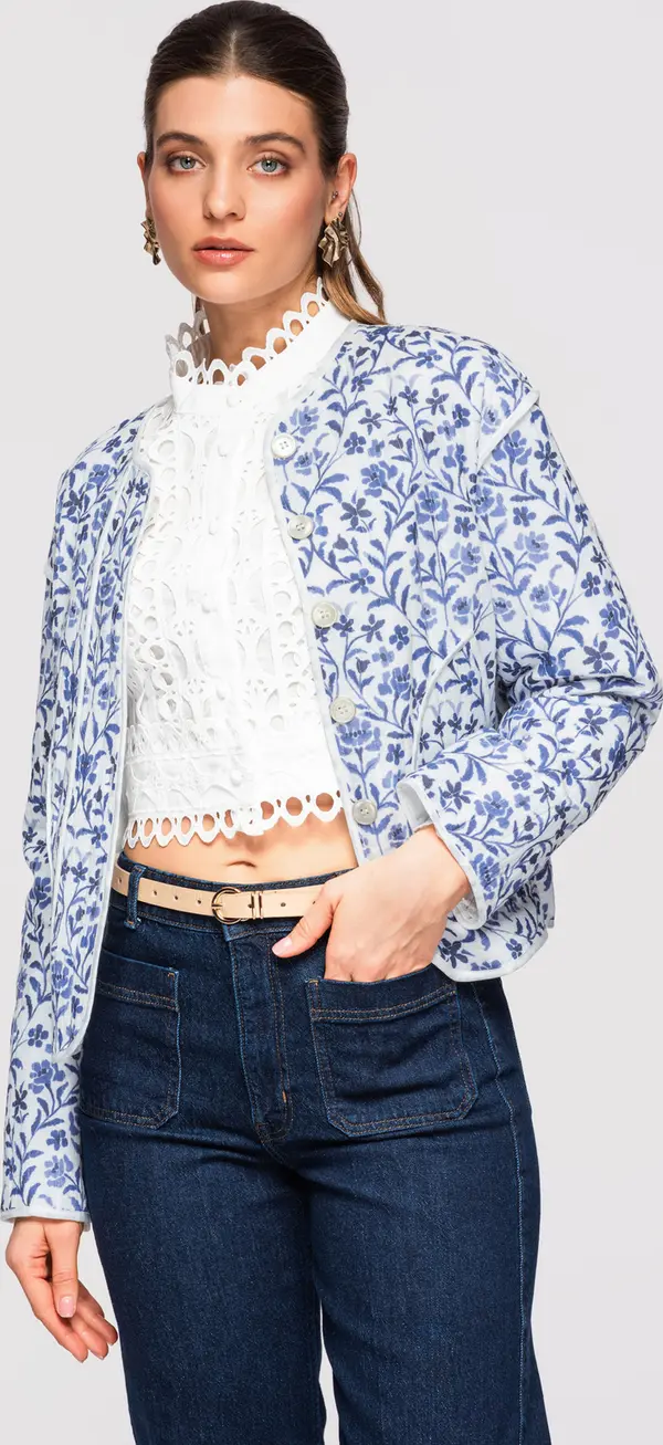 Edoti Дамско яке с овърсайз дизайн LARICA