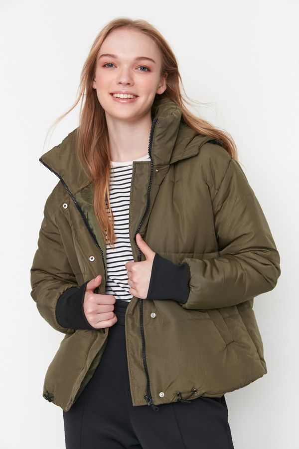 Trendyol Дамско яке Trendyol Hooded