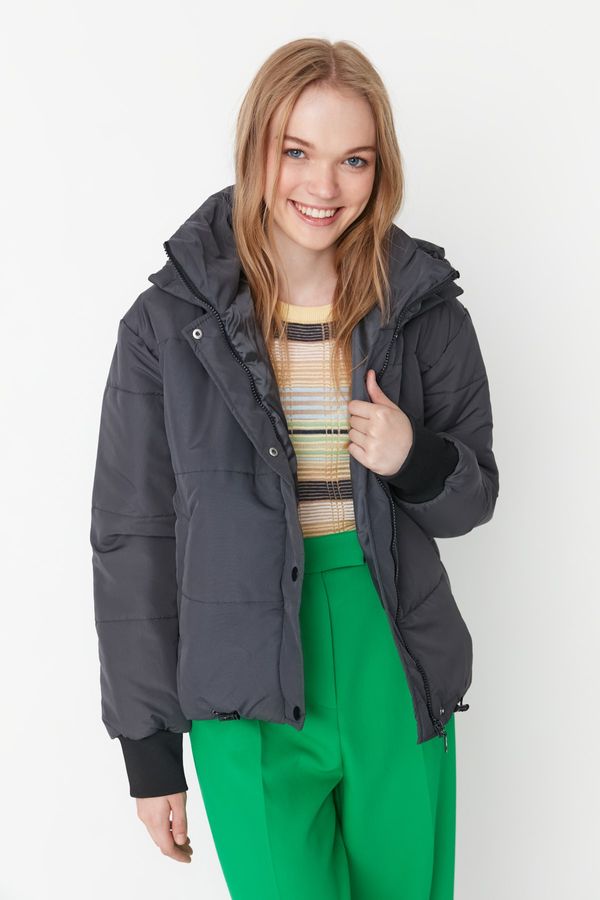 Trendyol Дамско яке Trendyol Hooded