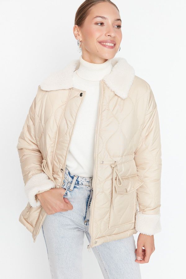 Trendyol Дамско яке Trendyol TWOAW22MO0204/BEİGE