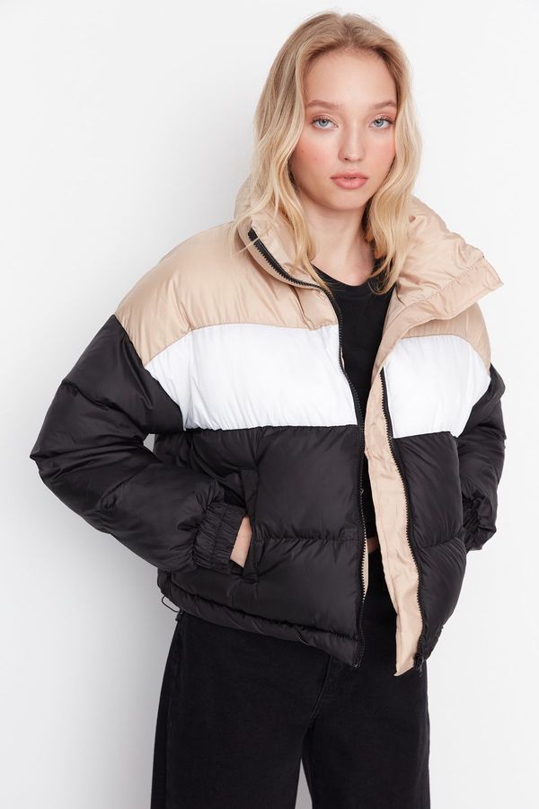 Trendyol Дамско яке. Trendyol Color Block