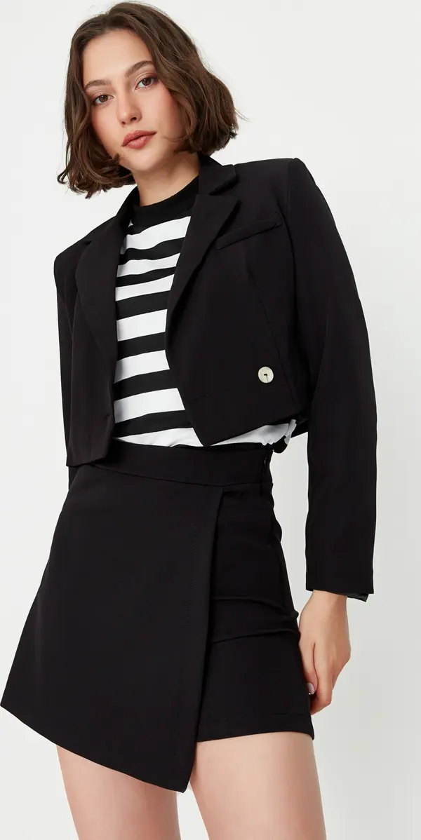 Trendyol Дамъски къси панталони Trendyol Cruise