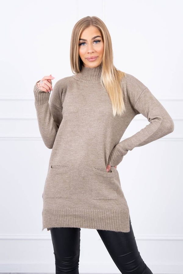 marka niezdefiniowana Dark beige sweater with stand-up collar