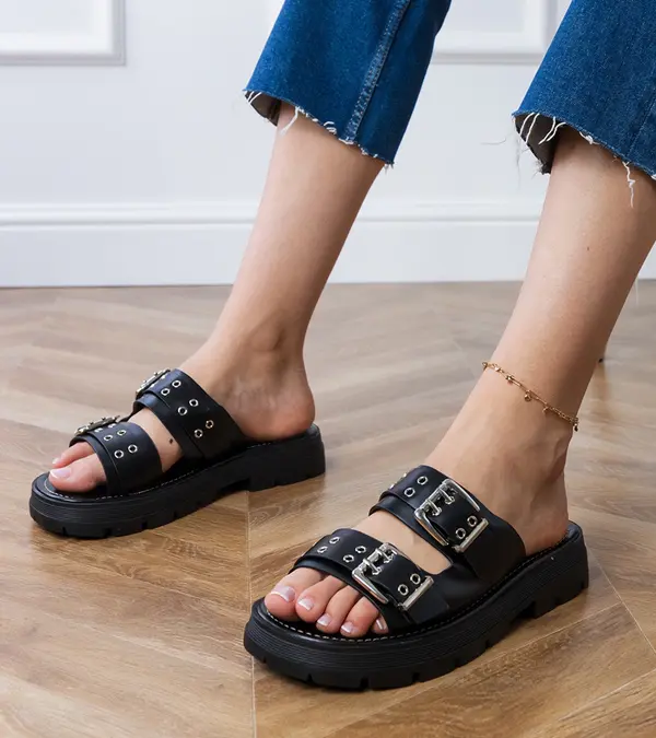 marka niezdefiniowana D/CEO Black flat sandals with buckles on straps Liluna