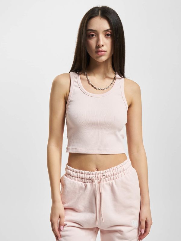 DEF DEF BASE Tank Roses