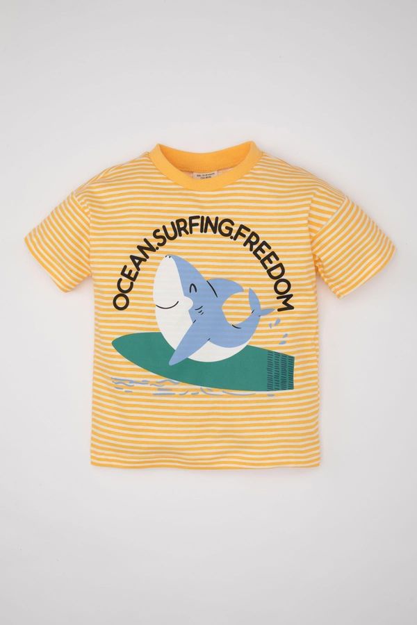 DEFACTO DEFACTO Baby Boy Shark Printed Short Sleeve T-Shirt